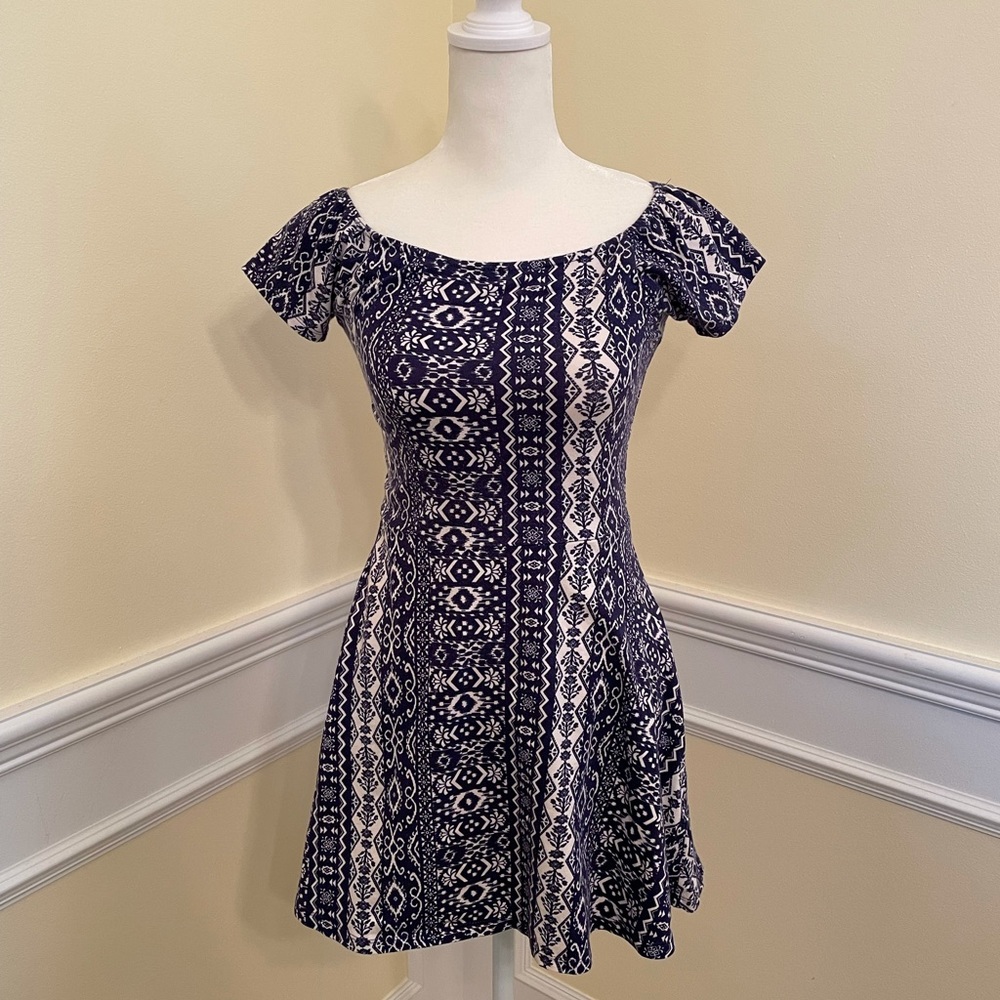 Forever 21 dress - size small